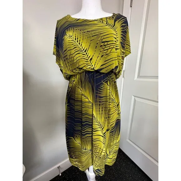 Valerie Bertinelli Womens Leaf Print Dress NWT Size 4 Green & Black Stretchy Wai - Picture 4 of 15